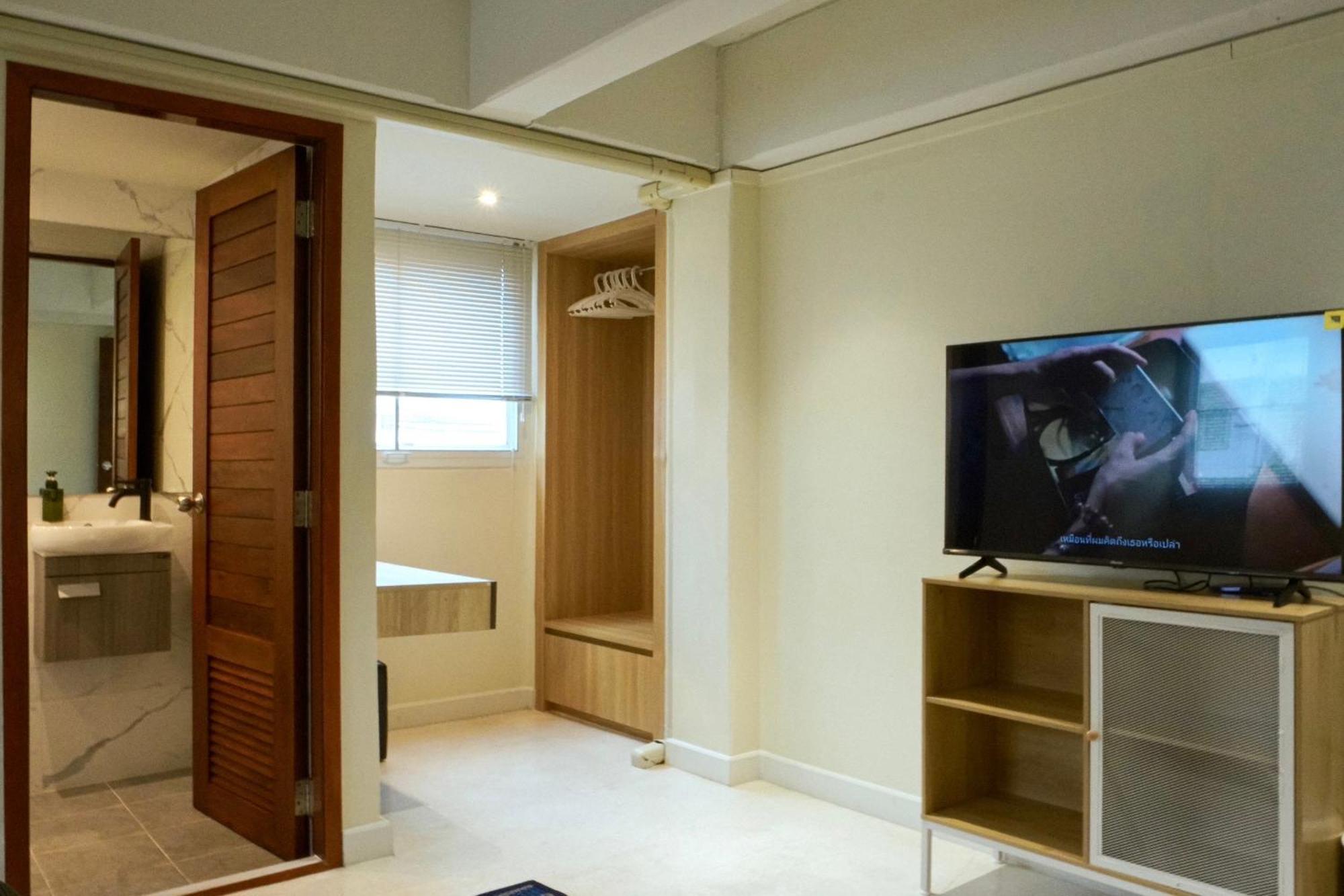 Suneta Hostel Chiangmai Chiang Mai Zewnętrze zdjęcie