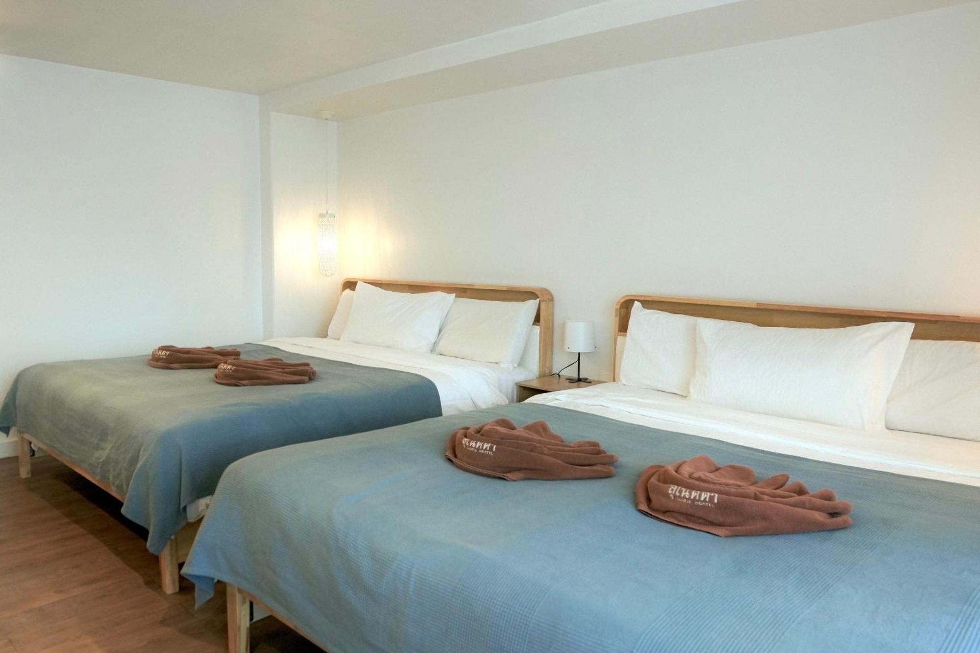 Suneta Hostel Chiangmai Chiang Mai Zewnętrze zdjęcie